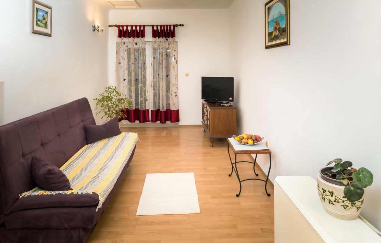 Apartment Leut With Spacious Terrace And Sea View Slatine Buitenkant foto